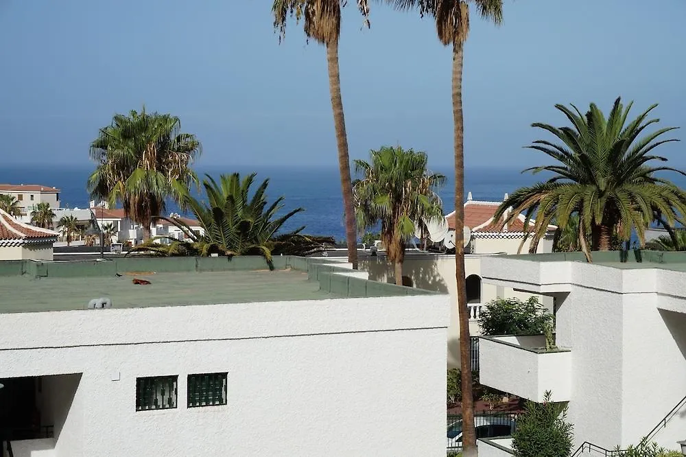 Apartamentos El Sombrero Acantilado de los Gigantes España